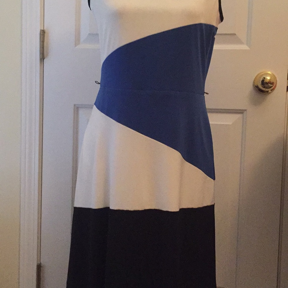 Sandra Darren Dress - Picture 2 of 3